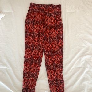 Abercrombie Flowy pants